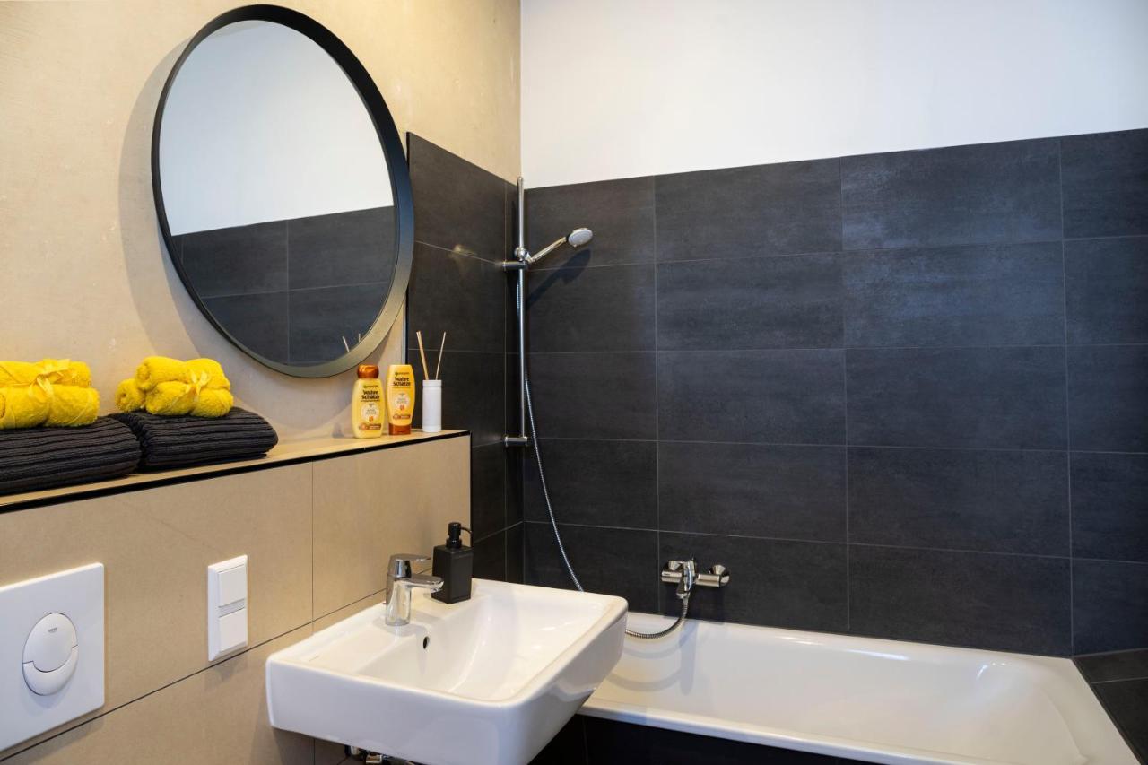 Shabby Chic Apartment +Freshly Furnished +Self Check-In Berlim Exterior foto