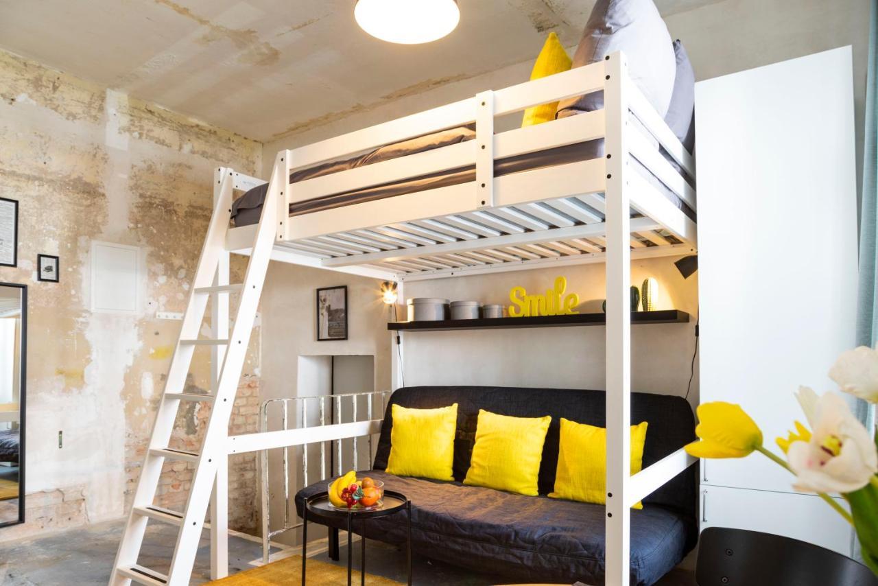 Shabby Chic Apartment +Freshly Furnished +Self Check-In Berlim Exterior foto